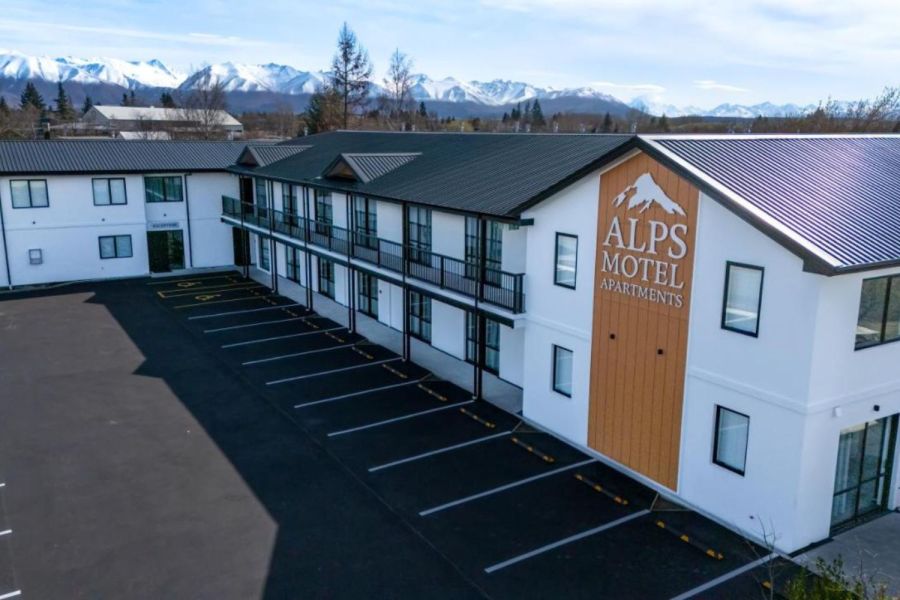 Alps Motel Apartments