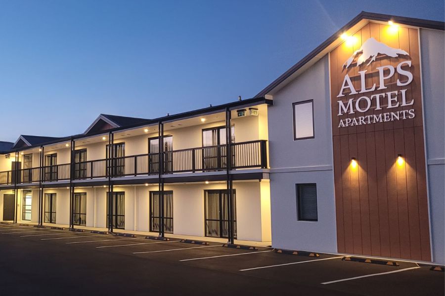 Alps Motel Apartments