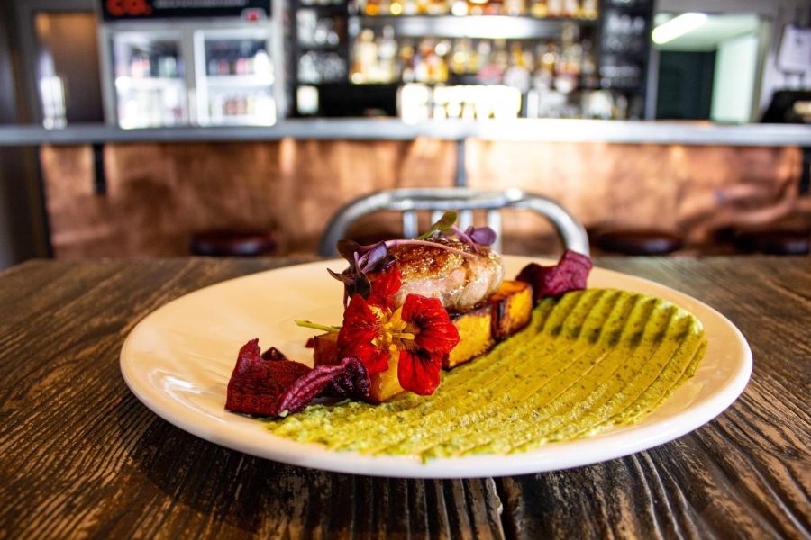 Blue Lake Eatery & Bar