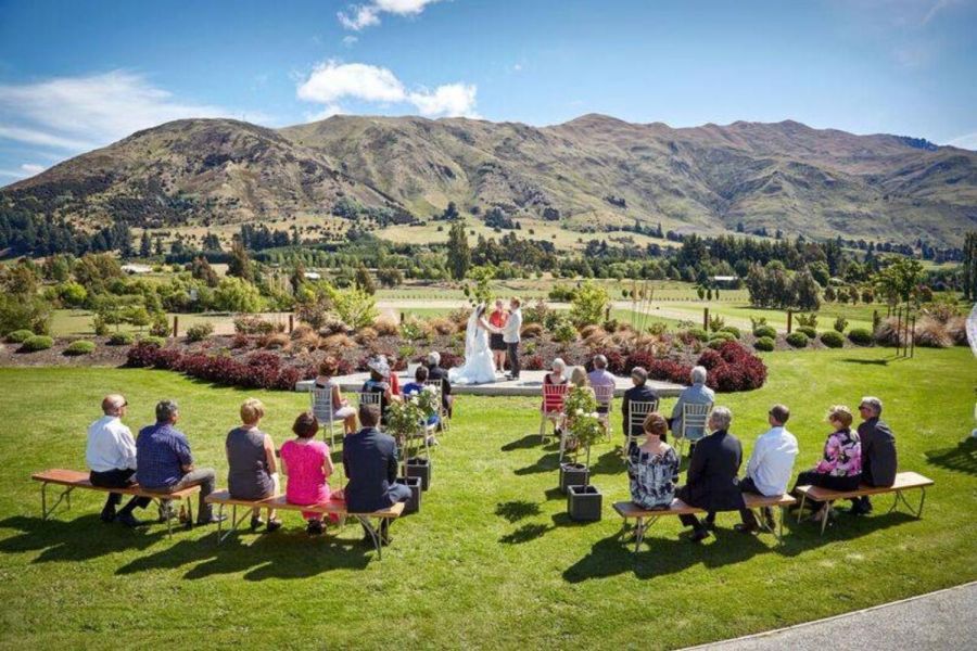 Donella’s Weddings