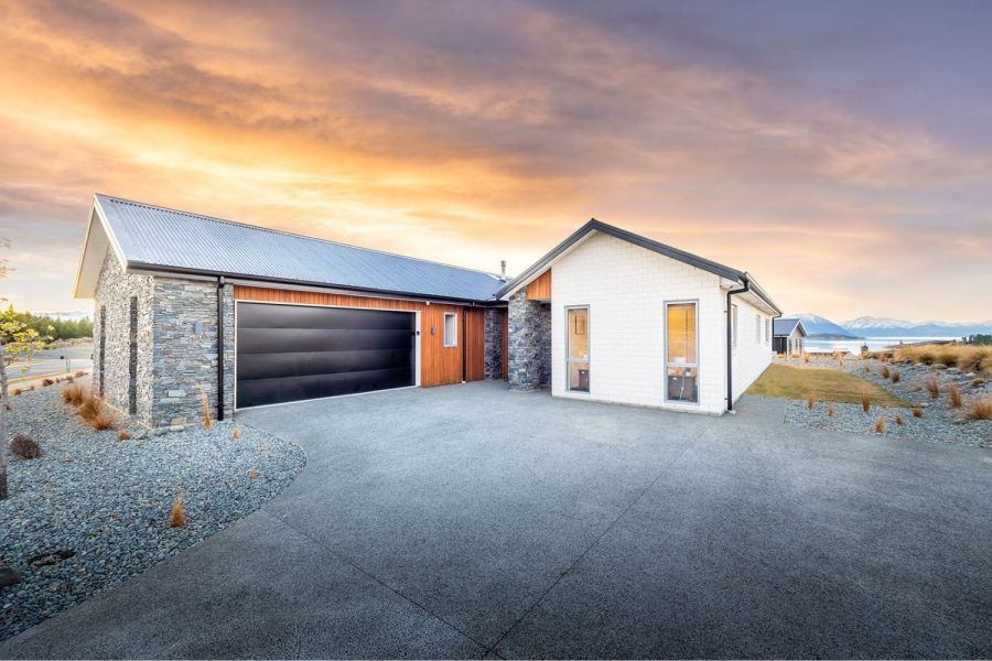 Explore Tekapo
