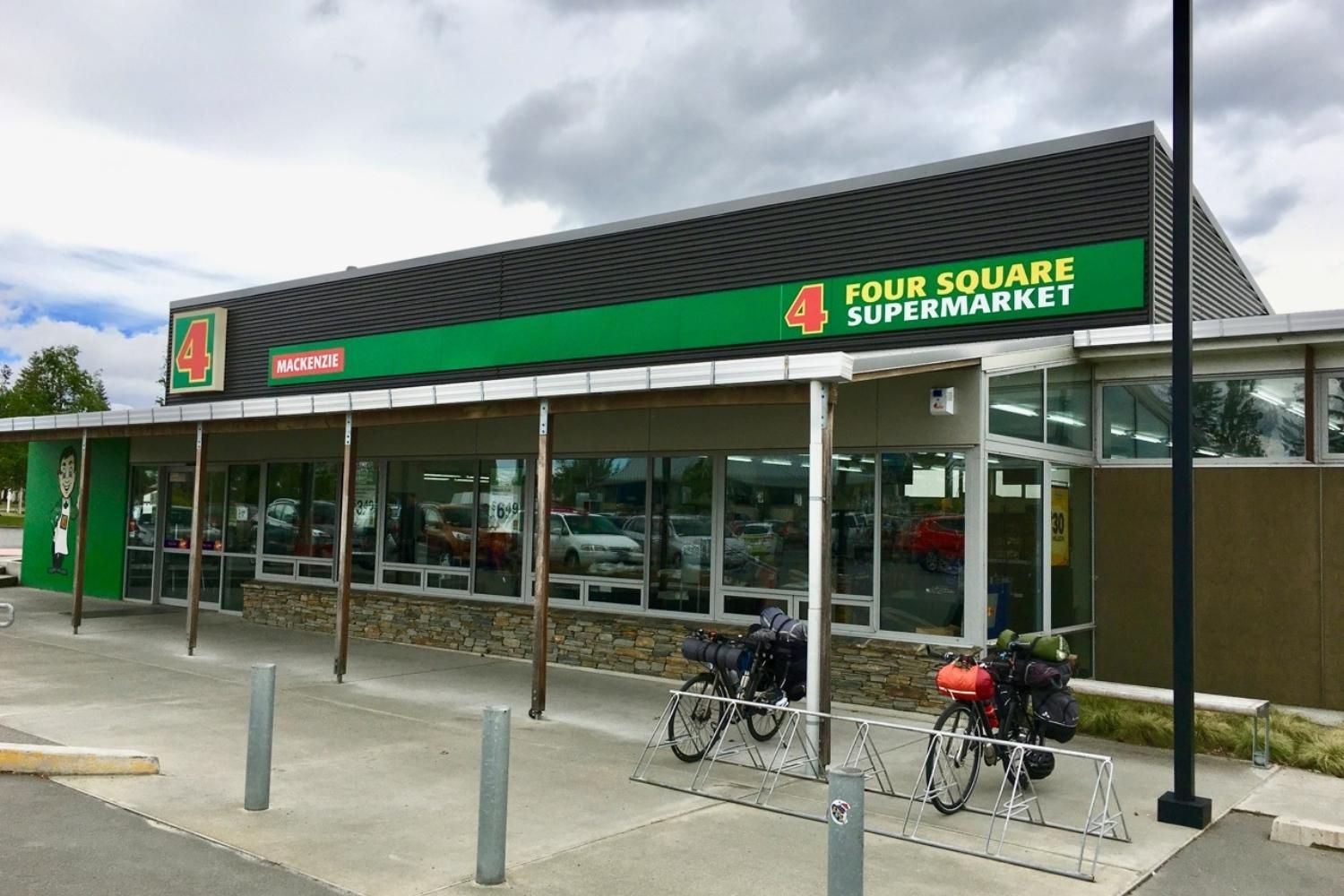 Four Square Mackenzie