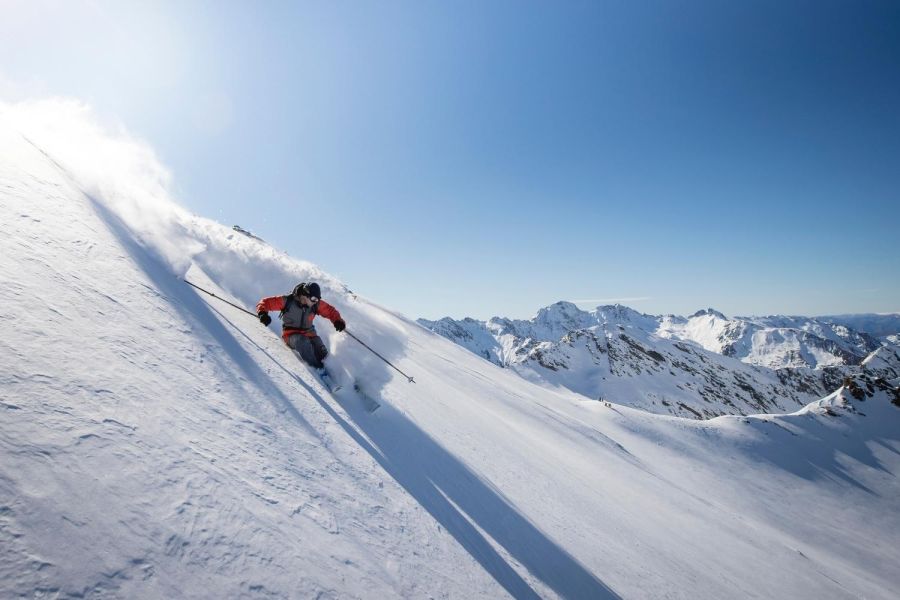 Harris Mountains Heli-Ski