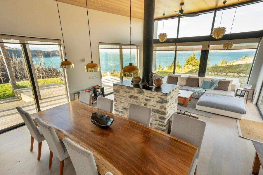 Kārearea Lakehouse