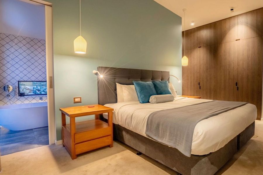 Kārearea Lakehouse