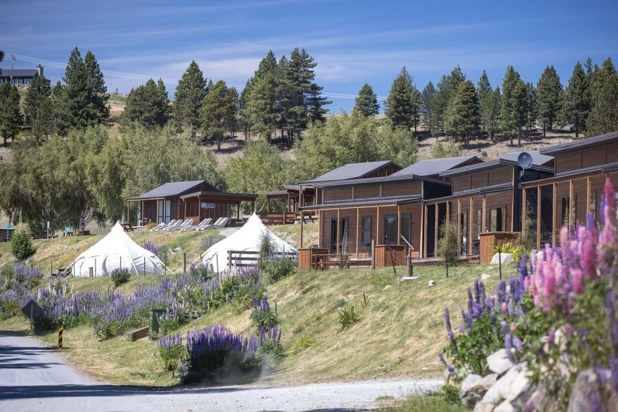 Lake Tekapo Motels & Holiday Park