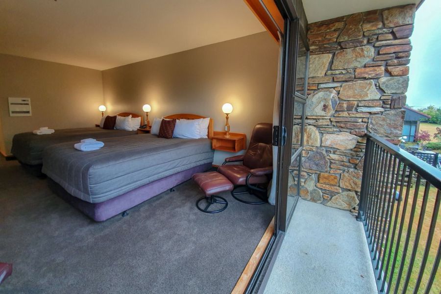 Mackenzie Country Hotel