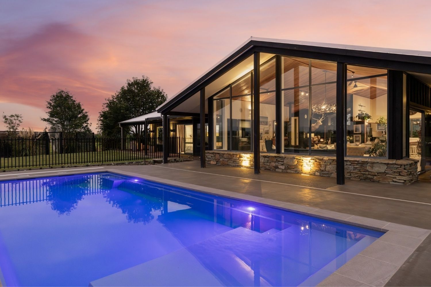 Mackenzie Country Lodge