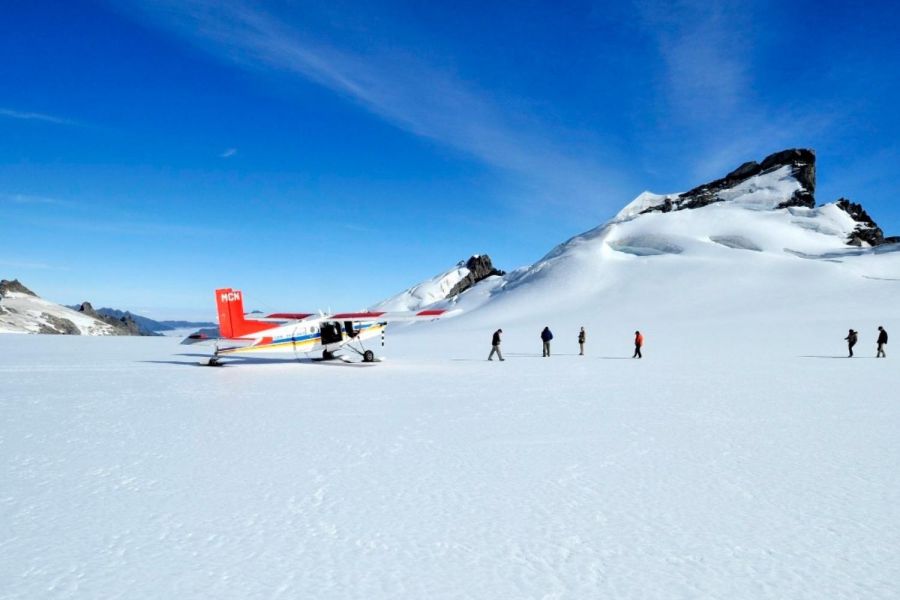 Mount Cook Ski Planes & Helicopters