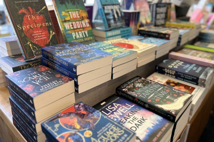 Petronella's Gallery & Bookstore