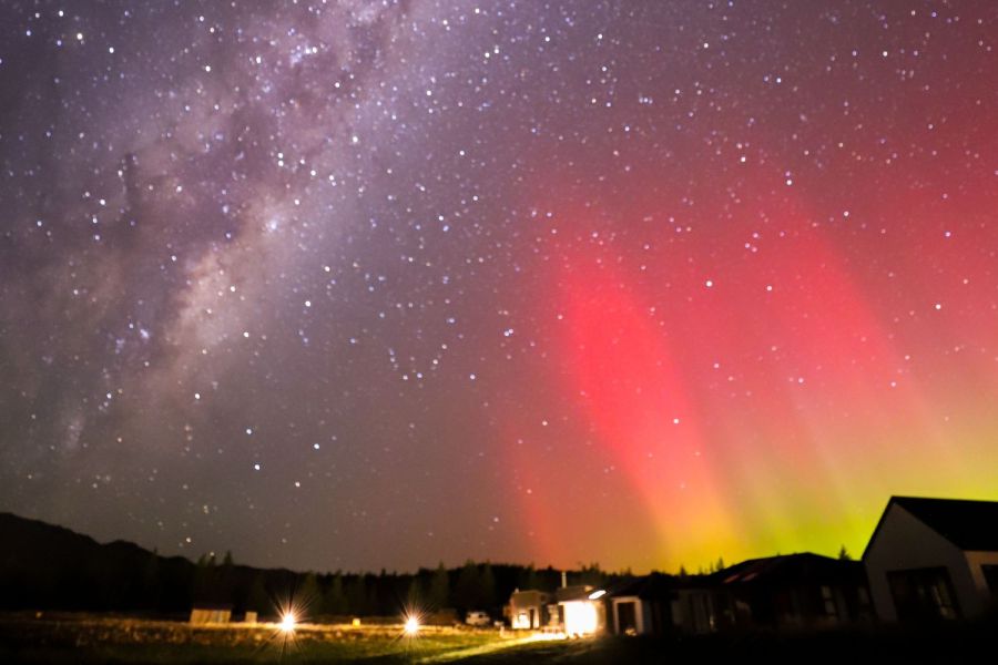 Tekapo Chinese Stargazing